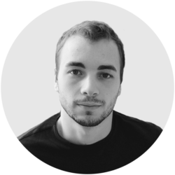 julien_ory_photo_equipe_la_manu Julien Ory Community Manager équipe La Manu formation
