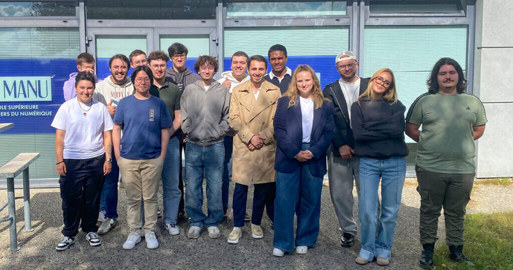 Photo de rentrée des étudiants de 3e année à La Manu