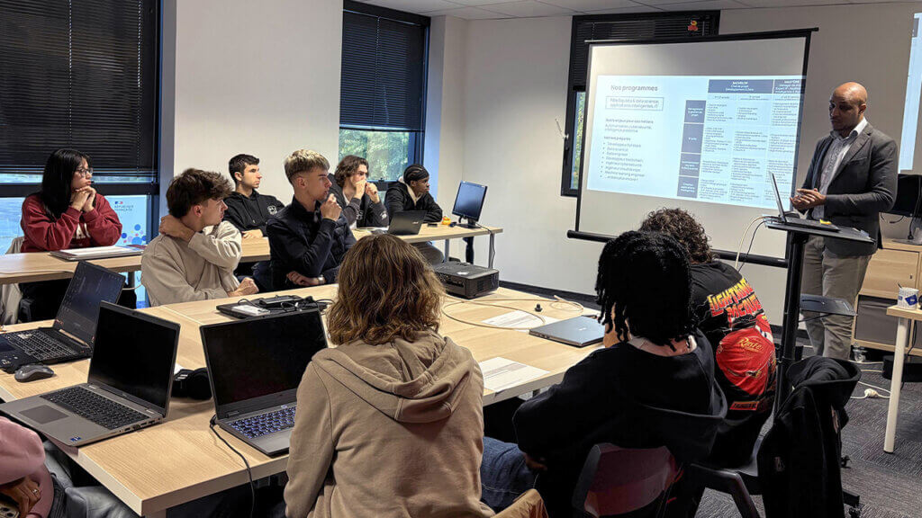 Les étudiants en Mastère font leur rentrée à l'école du digital La Manu